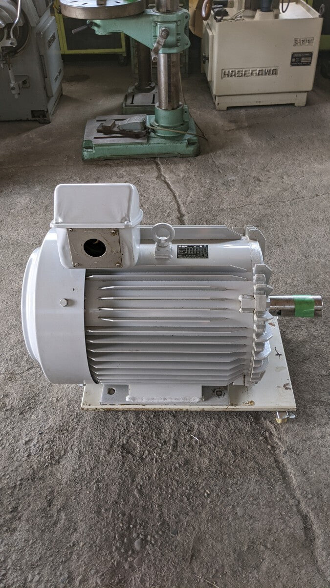 Mitsubishi Electric SF-PR Three-Phase Motor 30kW 200/400V 6-Pole [m1243300073]