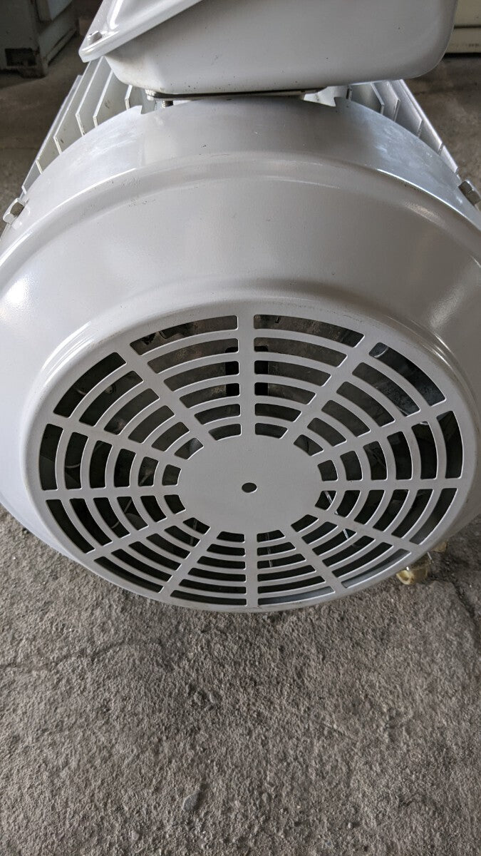 Mitsubishi Electric SF-PR Three-Phase Motor 30kW 200/400V 6-Pole [m1243300073]