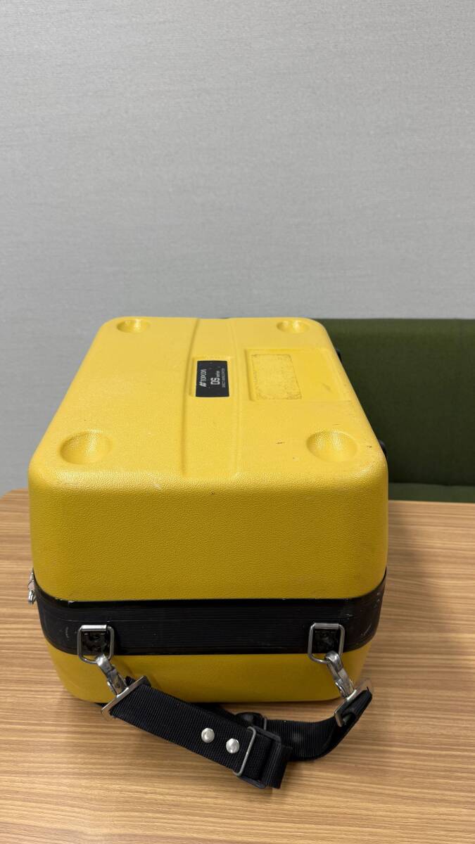 Topcon DS-205i Total Station with Automatic Tracking and Imaging Function (as-is) [d1246797109]