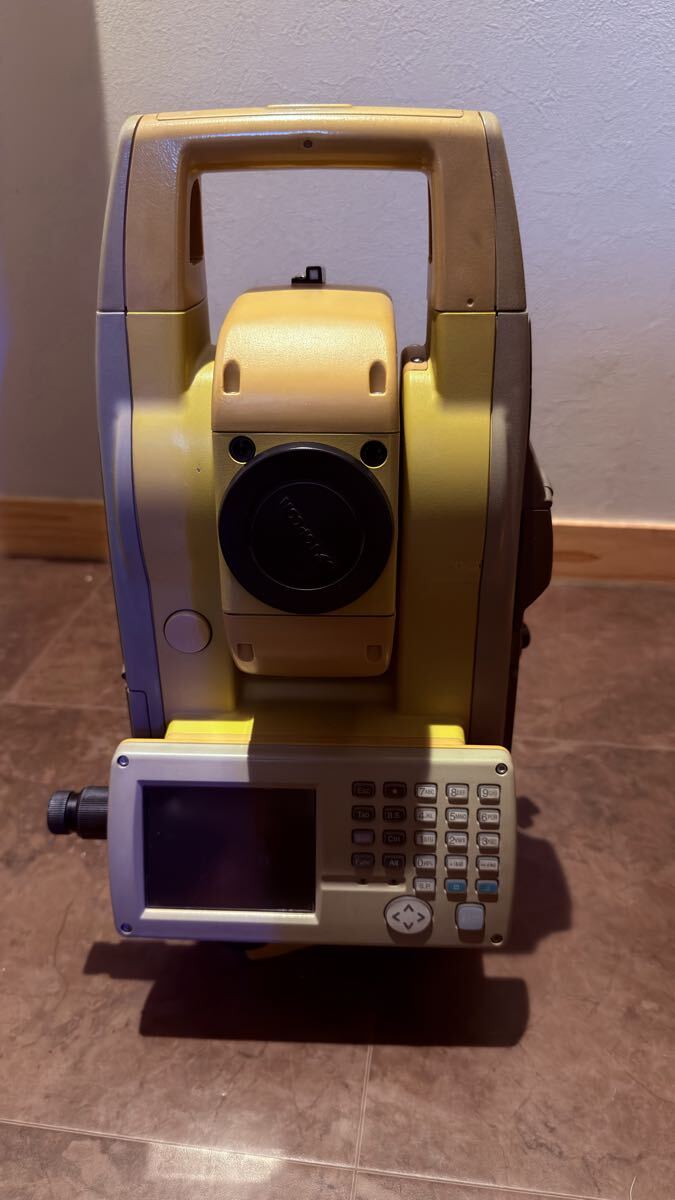 Topcon GPT-7500 Total Station with Case [d1250093183]