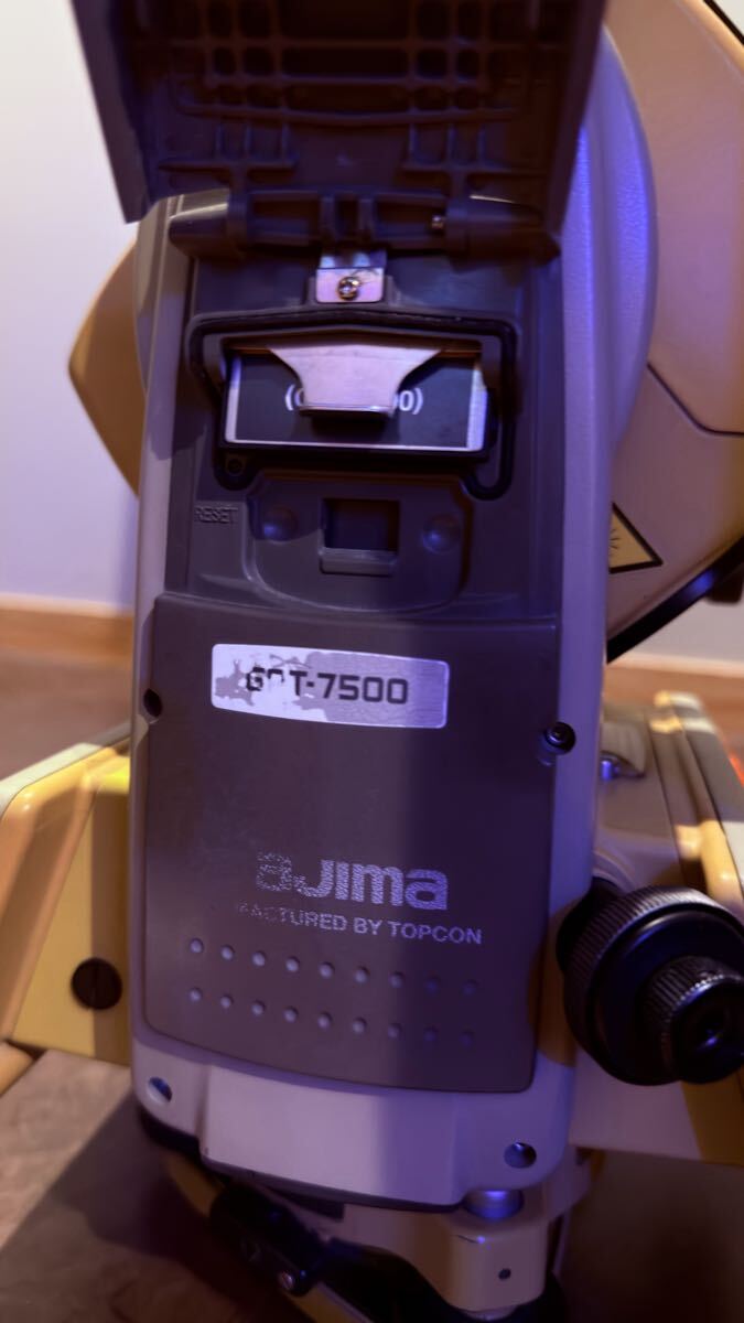 Topcon GPT-7500 Total Station with Case [d1250093183]