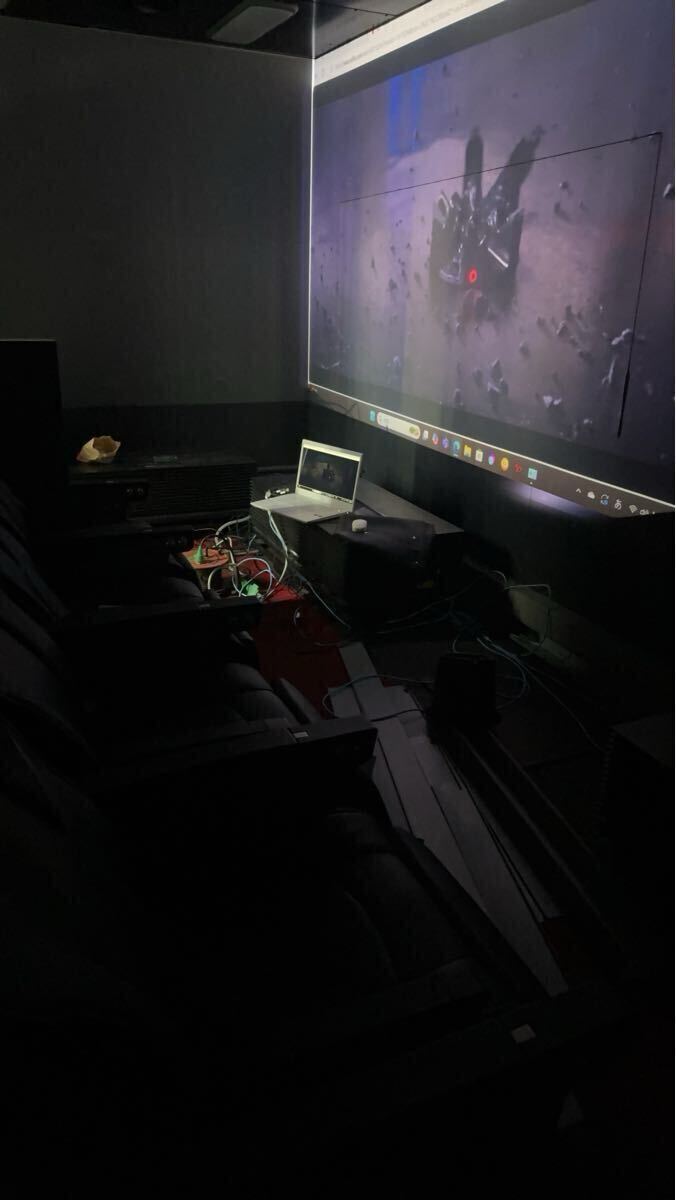 SONY VPL-GTZ1 Data Projector 4K 2000lm SXRD LCD Shutter [g1173065089]