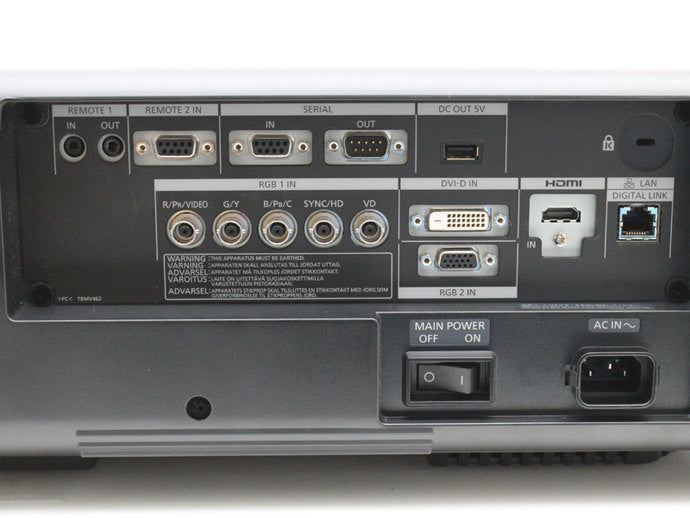 Panasonic PT-DX820JLB DLP Projector 8200lm with ET-DLE150 Lens [o1228114662]