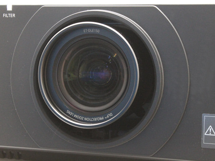 Panasonic PT-DX820JLB 1-Chip DLP Projector 8200lm with ET-DLE150 Lens [l1239636283]