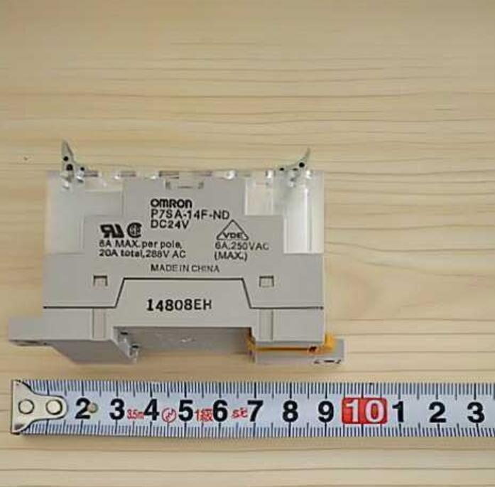 OMRON P7SA-14F-ND Safety Relay Socket DC24V 100 Piece Set [j1062180144]