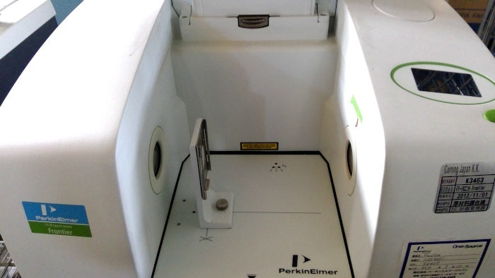 PerkinElmer Frontier FT-IR Spectrometer [v1179437560]