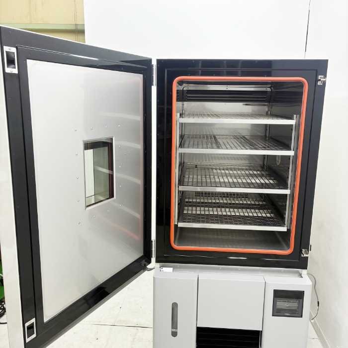 Nagano Science LH21-14M Constant Temperature and Humidity Chamber 2010 320kg 3-Phase 200V [q1225228694]