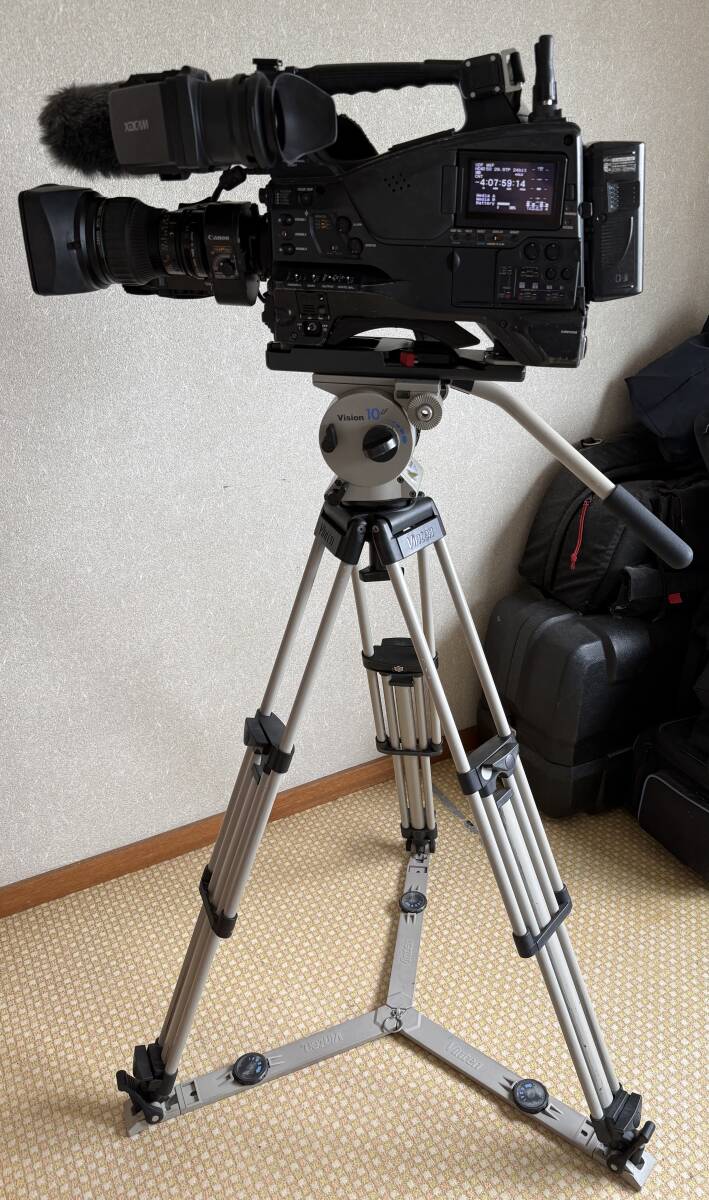 Vinten Vision 10 LF Tripod with Accessories [m1243755615]