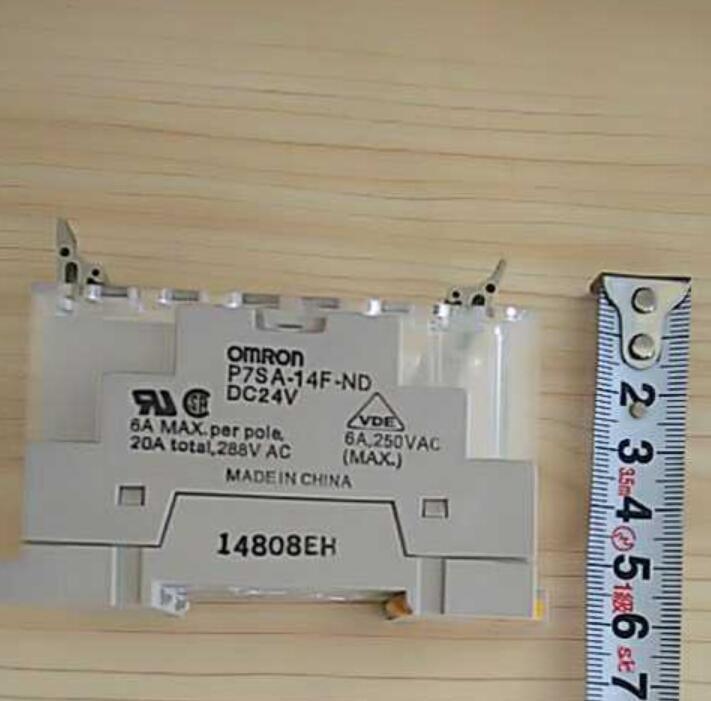 OMRON P7SA-14F-ND Safety Relay Socket DC24V 100 Piece Set [j1062180144]