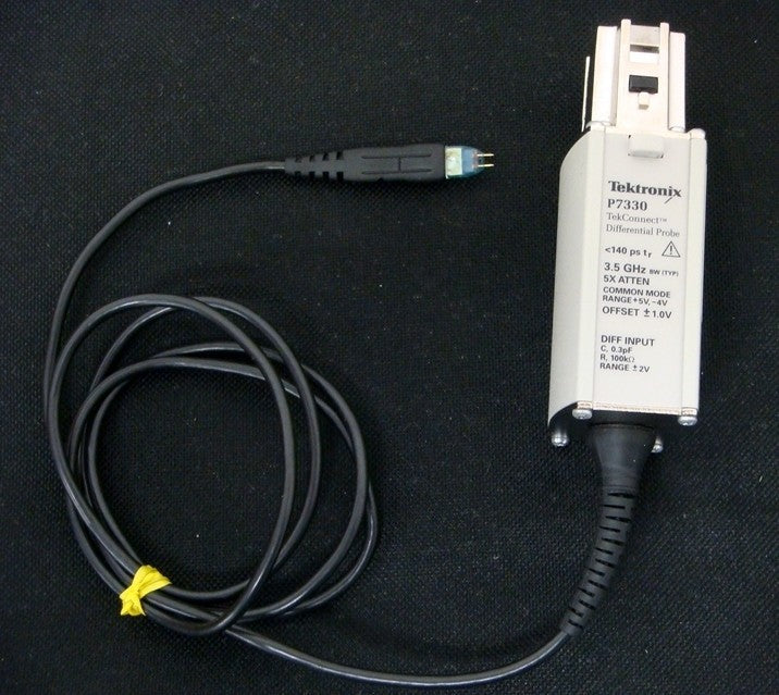 Tektronix P7330 Differential Probe 3.5GHz [q1097257480]
