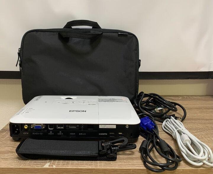 EPSON EB-1795F Projector 3200lm WXGA HDMI Wi-Fi [j1199467537]