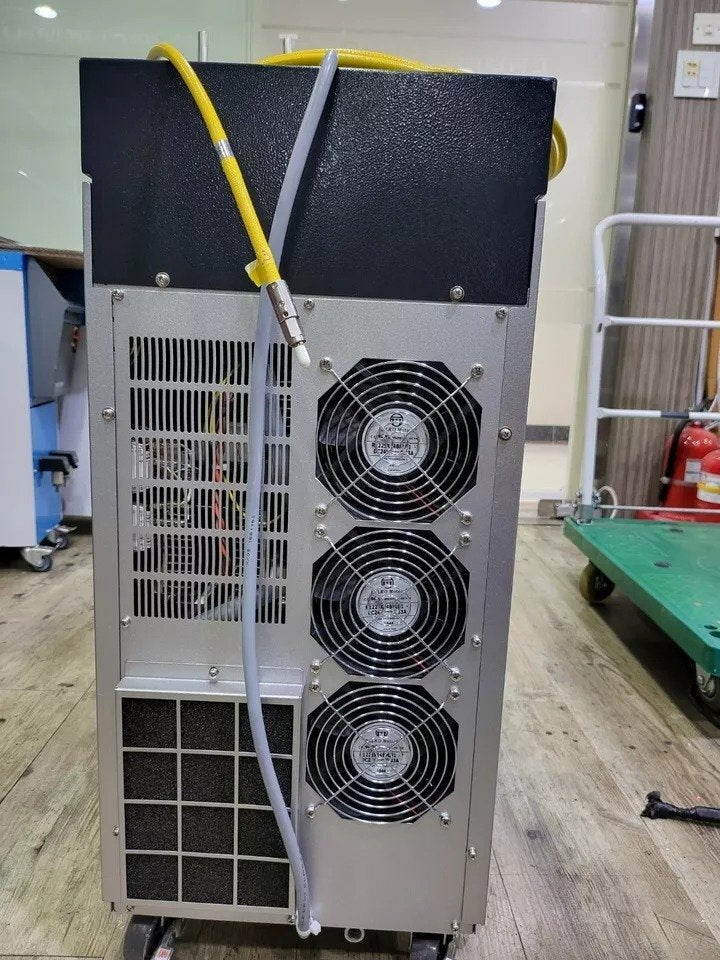 AMADA MIYACHI ML-2150A-030-00-15 YAG Laser Welding Machine 25W Laser Welder [u1163600562]