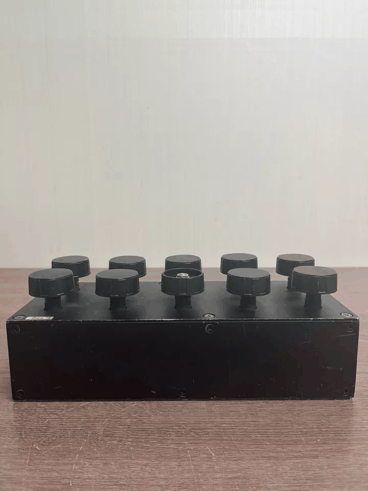 Wainwright Instrument WRCT1900/2200-5/40-10SSK Tunable Band Reject Filter 21 pcs [m1168678743]