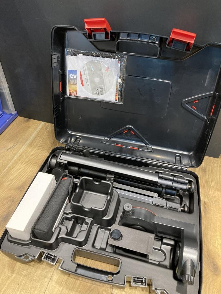 Leica DISTO D810 Touch Laser Distance Meter [x1179309174]