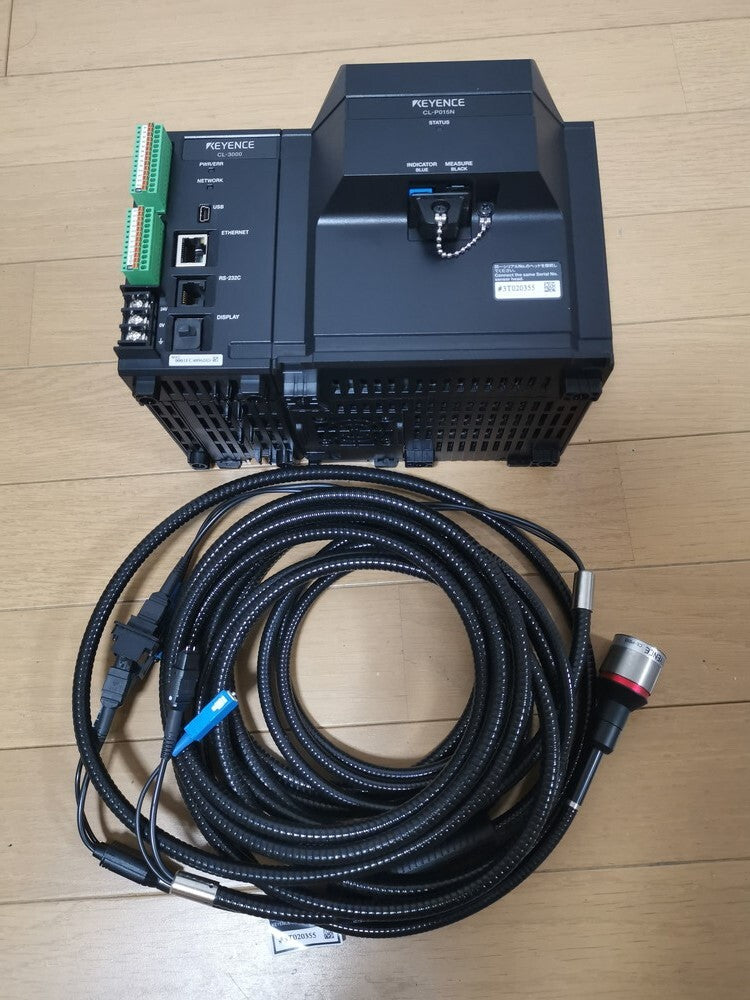 Keyence CL-3000 Multi-Color Laser Displacement Sensor Amplifier with Optical Unit and Head (open box) [k1191830219]