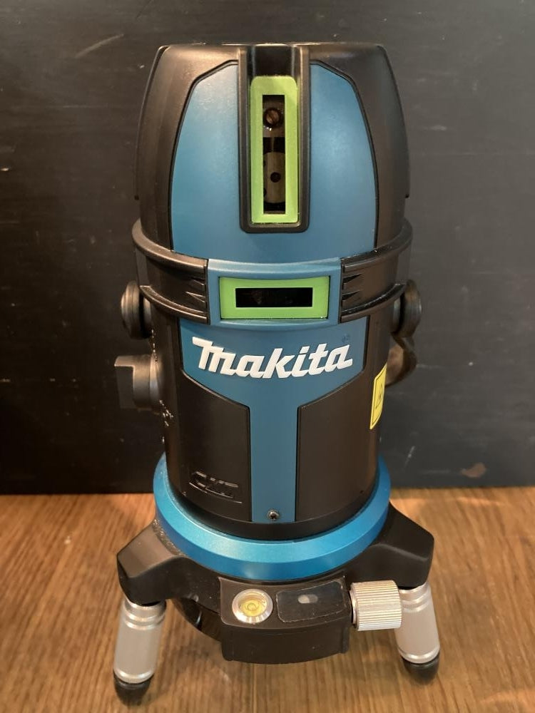 Makita SK507GD Laser Leveler Indoor Outdoor Tracking Green Uncalibrated Receiver Battery Charger [d1193746084]