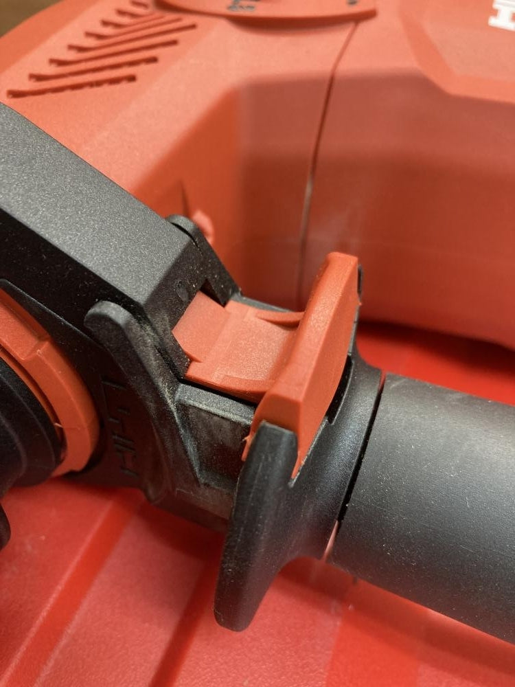 HILTI TE6-22 Rotary Hammer Drill with Dust Collection System [d1219585244]