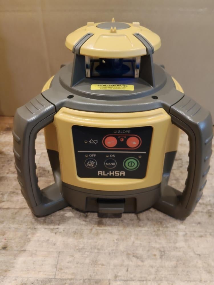 Topcon RL-H5 Rotating Laser Receiver Tripod Set (for parts or not working) [t1230017727]