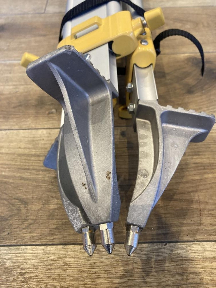 Topcon RL-H5 Rotating Laser Receiver Tripod Set (for parts or not working) [t1230017727]