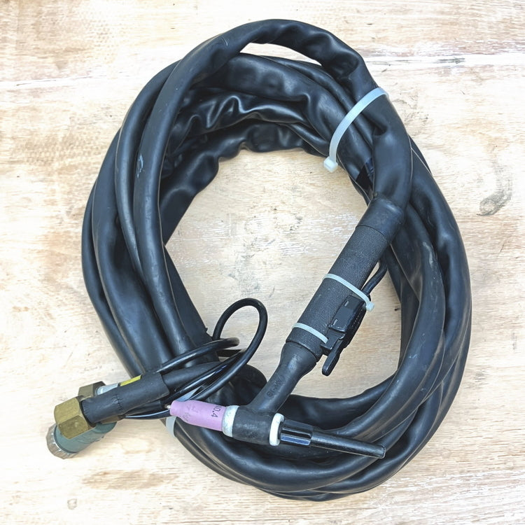 Daihen AVP-300/PU-301 300A TIG Welder with Cooling Water Circulation Unit [k1246310382]