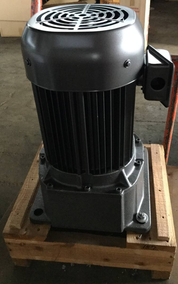 Mitsubishi Electric GM-D DP Gear Motor 3.7kW 4P 3-Phase (as-is) [x1249817026]