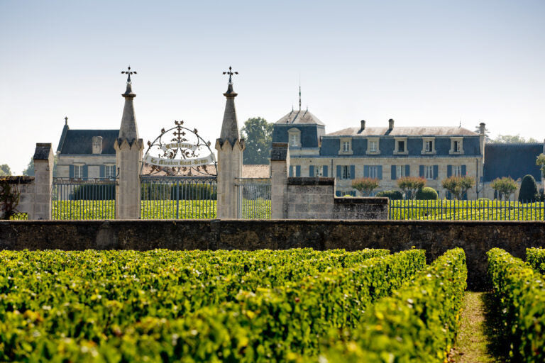 CHATEAU MISSON HAUT-BRION 2008 3 bottles / Chateau Mission Haut-Brion 2008 3 bottles set Sommelier tasting session [d1129154789]