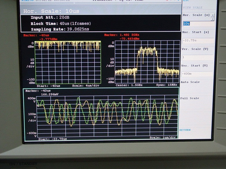 Tektronix WCA230 Real-Time Spectrum Analyzer DC-3GHz [t1103763727]
