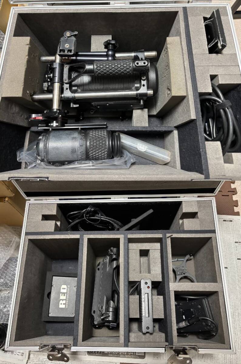 RED DIGITAL CINEMA RED ONE MX MYSTERIUM-X Digital Cinema Camera with EVF and Accessories [w1249814769]
