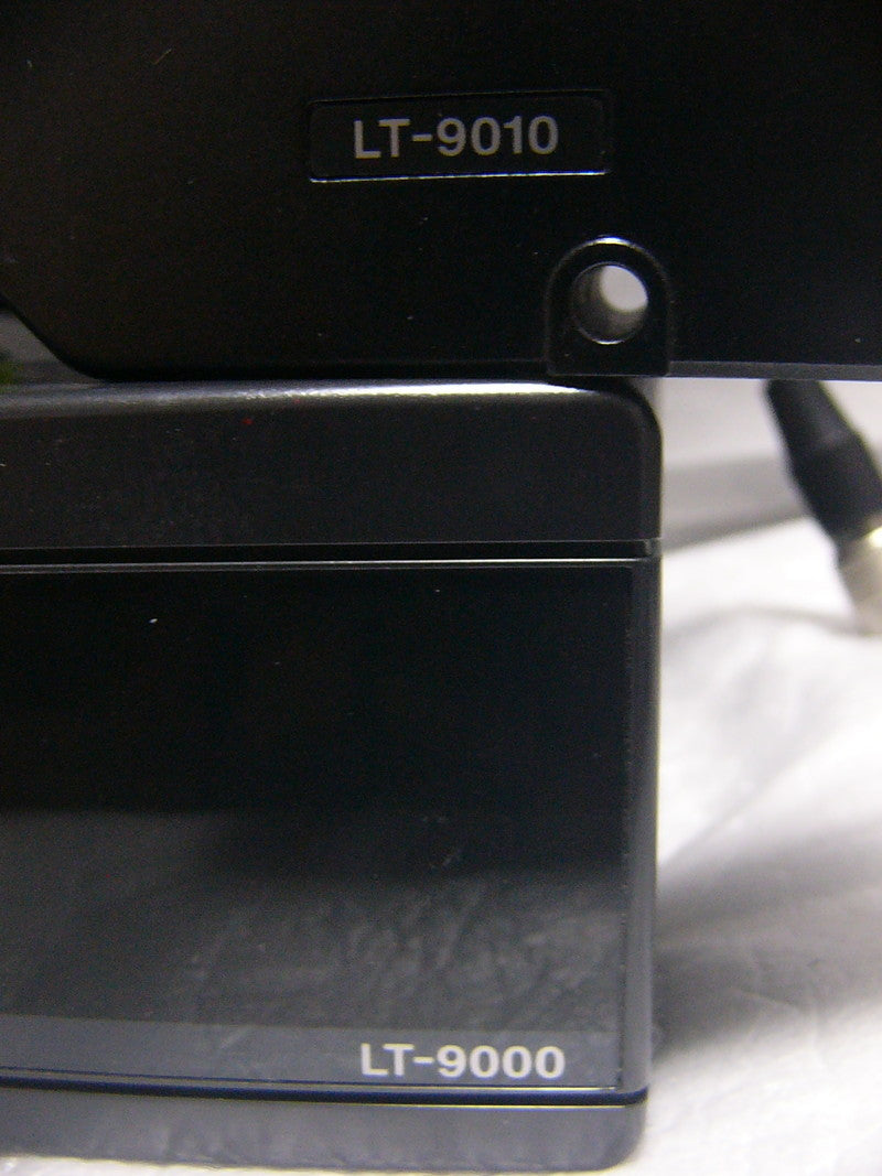 Keyence LT-9010 LT-9000 LT-C2 Laser Measuring Instrument [u1163636607]