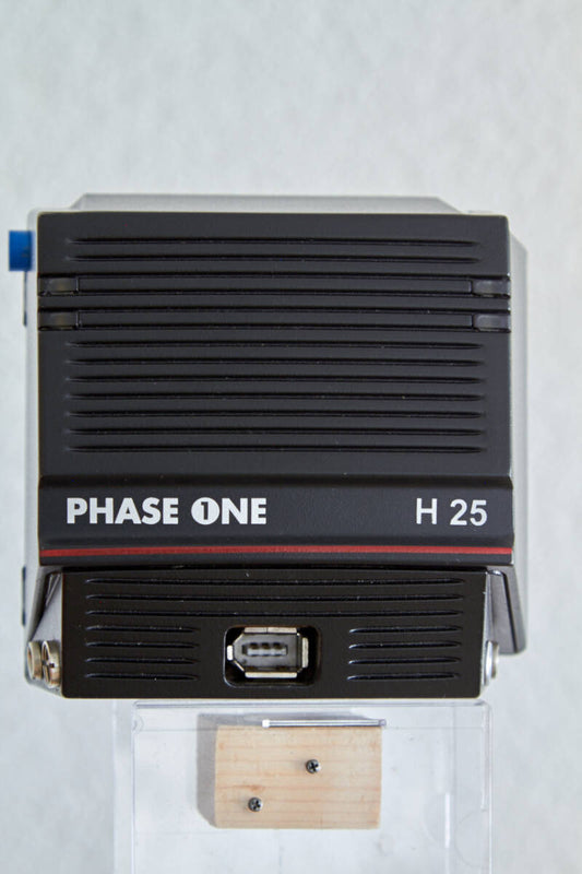 PhaseOne H25 Digital Back V Mount [k1132683053]