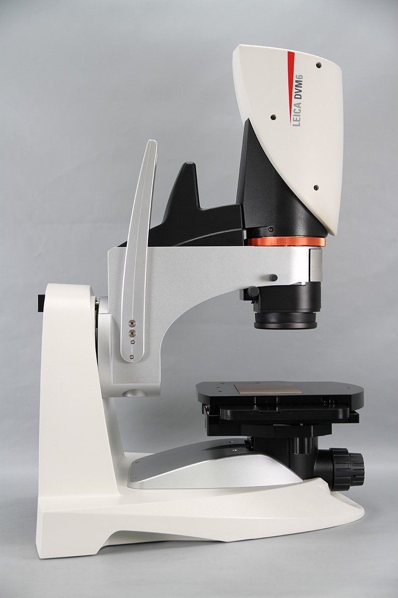 Leica DVM6a Microscope with PLANAPO Lens [o1245000968]