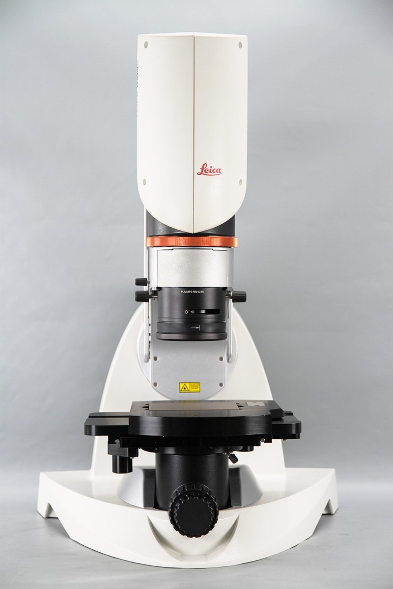 Leica DVM6a Microscope with PLANAPO Lens [o1245000968]