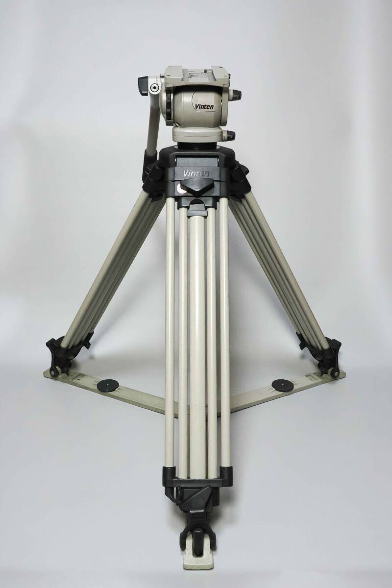 Vinten Vision 3 Tripod Set with Head [w1248063140]