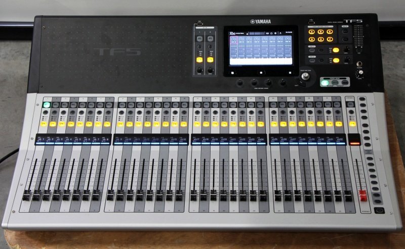 Yamaha TF5 Digital Mixer [h1249819827]