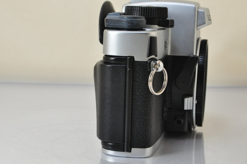 Leica R6.2 35mm SLR Film Camera Silver [e1087578690]