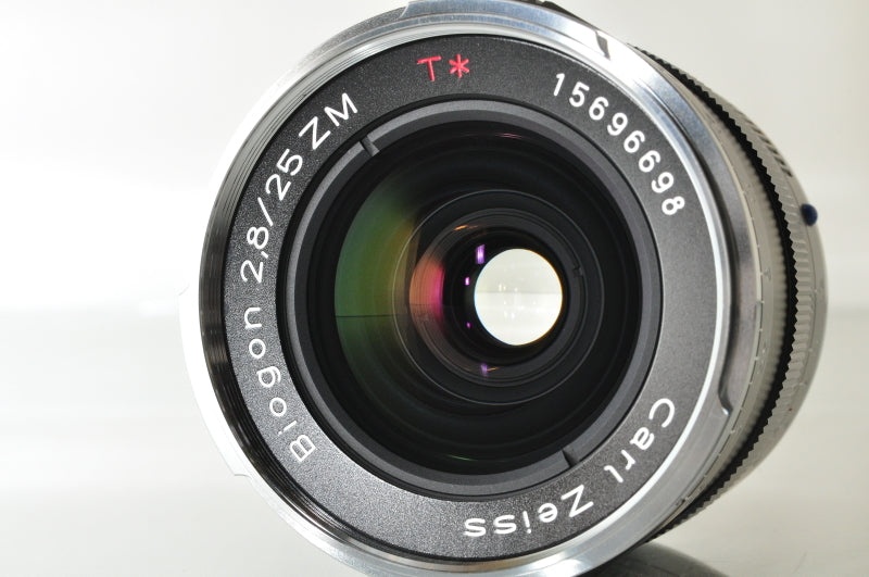 Carl Zeiss Biogon T* 25mm F/2.8 ZM Lens Black Leica M Mount [m1178224994]