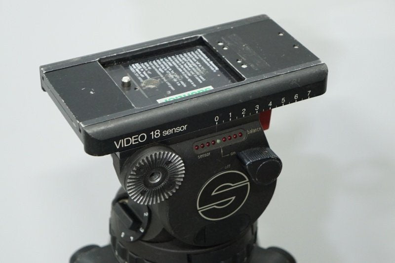 Sachtler Video 18S Carbon Fiber Tripod and Fluid Head Set [v1175268840]