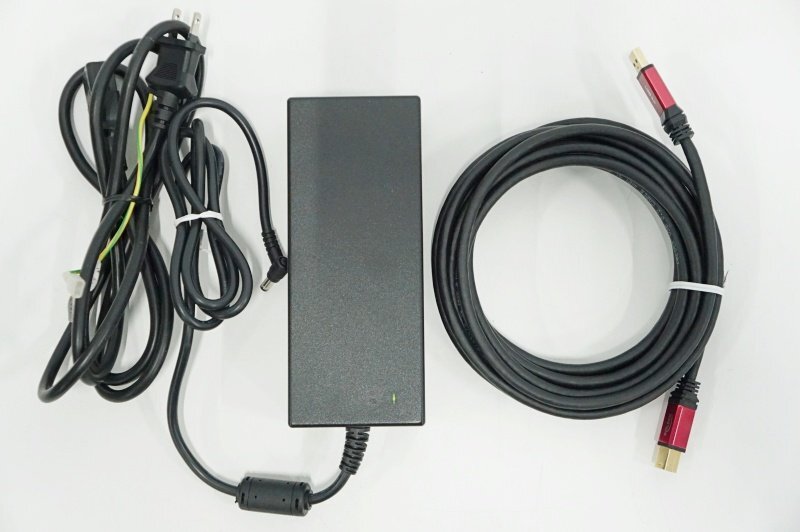 ROHDE & SCHWARZ CMW100 Radio Tester [g1179715138]