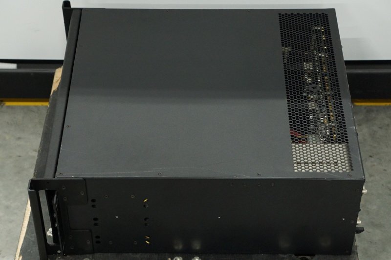 NewTek TriCaster 8000 Live Video Distribution System [h1192888707]