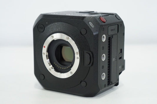 Panasonic LUMIX DC-BGH1 Mirrorless Single-Lens Camera Body [f1214057331]
