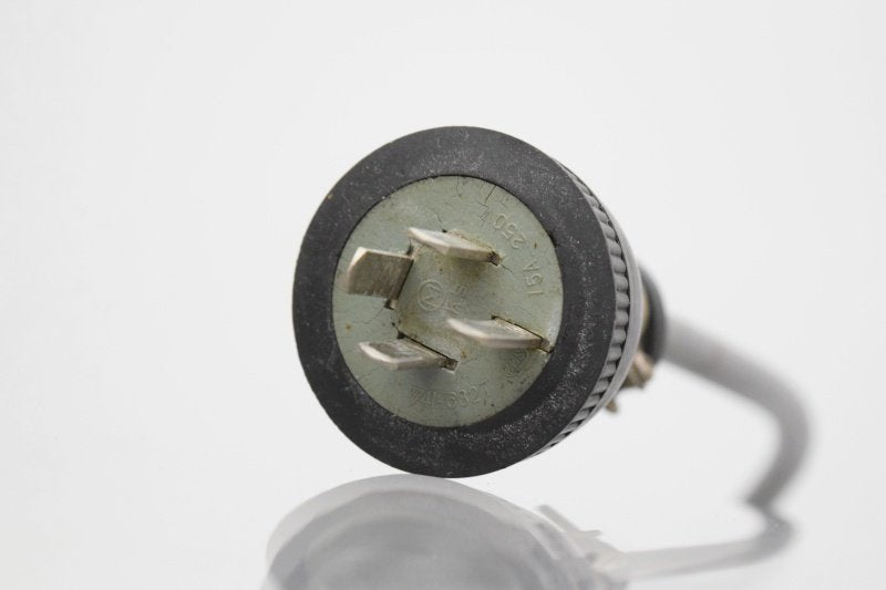 TOSEI V-482 Tabletop Type Vacuum Packaging Machine [p1107334203]