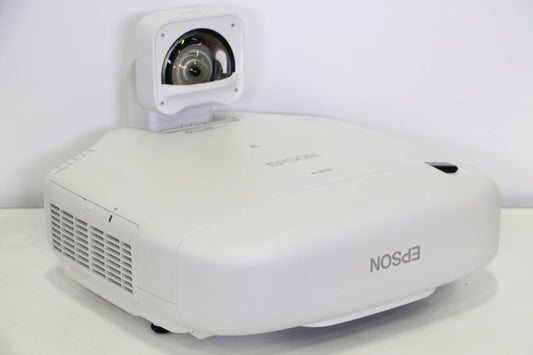 EPSON EB-G7400U Business Projector [j1195834340]
