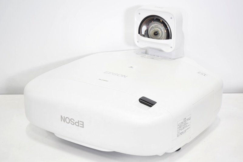 EPSON EB-G7400U Business Projector [v1198630065]