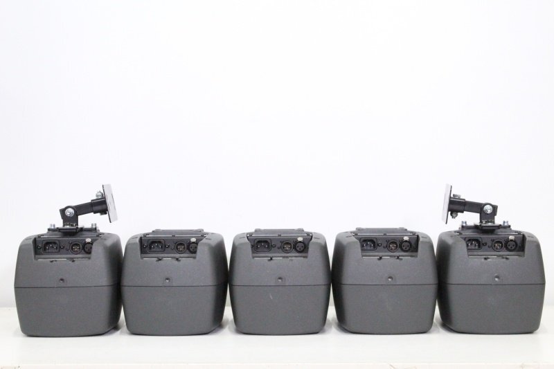 GENELEC 7050B Subwoofer + 8030A Active Monitor Speaker Set [b1211290108]