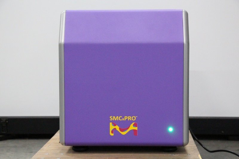 Millipore/BioTek SMCxPRO Ultra-Sensitive Measurement Device and SMC405/TS Microplate Washer System [d1218294671]