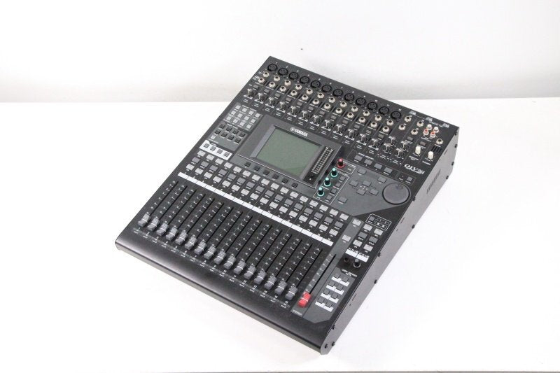 YAMAHA 01V96i Digital Mixer (for parts or not working) [l1239017529]