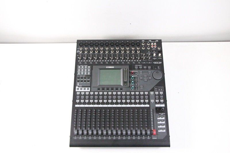 YAMAHA 01V96i Digital Mixer (for parts or not working) [l1239017529]