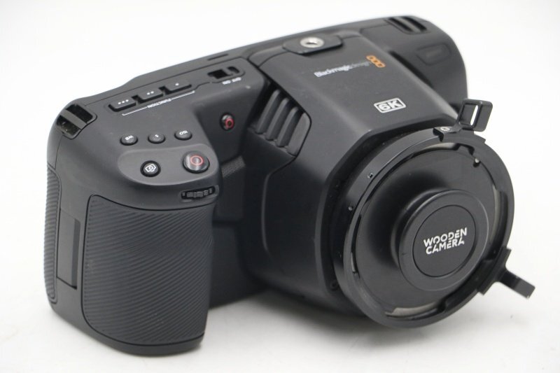 Blackmagic Design Pocket Cinema Camera 6K Digital Cinema Camera Body [g1239140044]