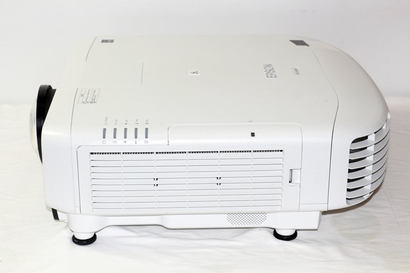 Epson EB-L1500UH WUXGA Laser Business Projector 12000lm with ELPLU04 Lens [j1240420506]