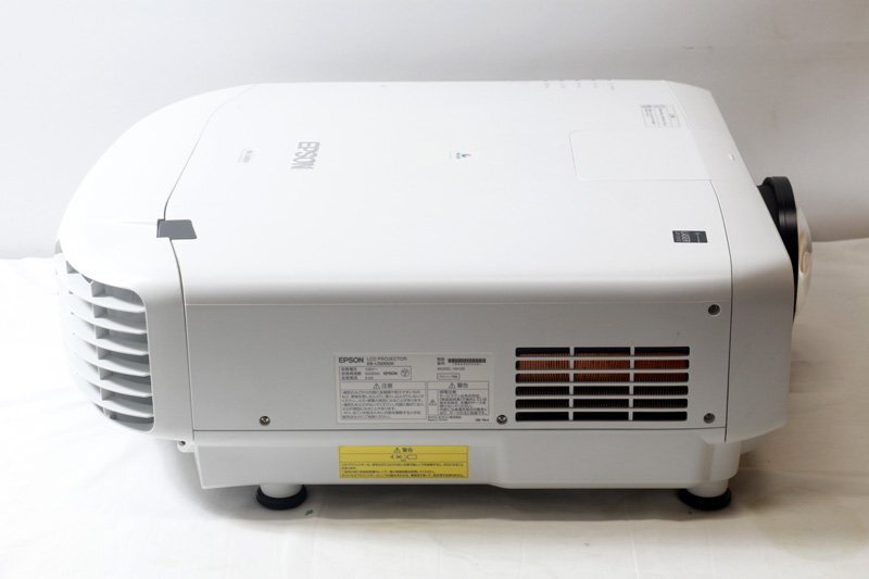 Epson EB-L1500UH WUXGA Laser Business Projector 12000lm with ELPLU04 Lens [j1240420506]